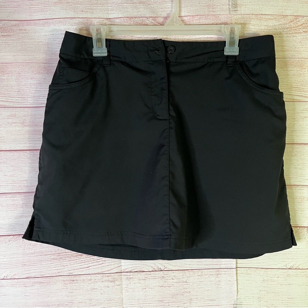 Slazenger Black Skort Size 8
